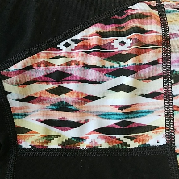 Pink Lotus Aztec Print Legging - Picture 6 of 6